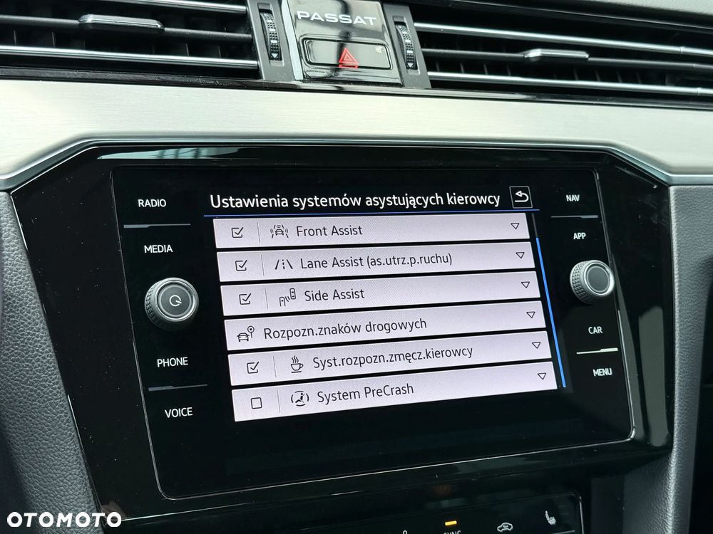 Volkswagen Passat 2.0 TSI 4Mot Elegance DSG - 39