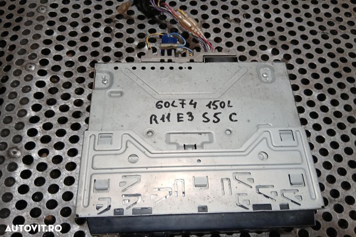 Radio cd Volkswagen VW Golf 4 [1997 - 2006] Hatchback 5-usi 1.4 MT (7 - 2