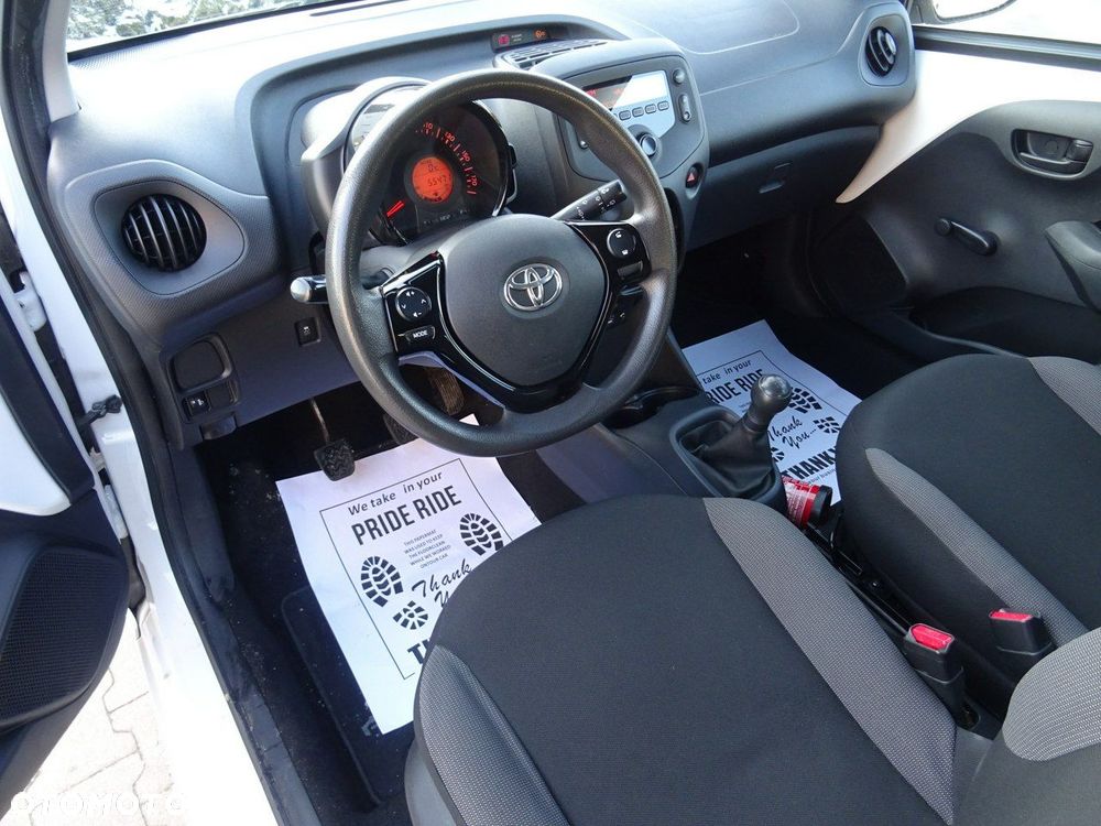 Toyota Aygo - 11