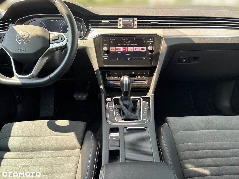 Volkswagen Passat 2.0 TSI Elegance DSG - 18