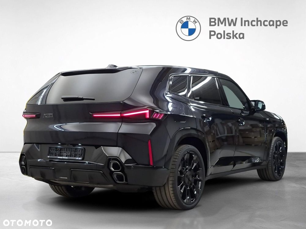 BMW XM - 5