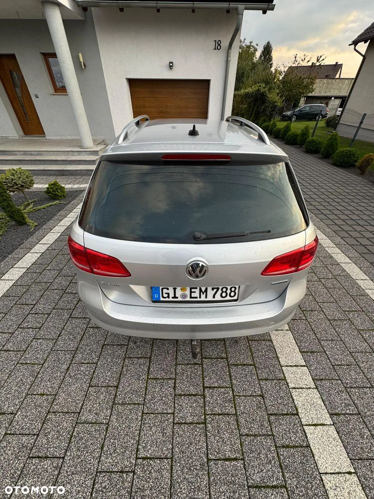 Volkswagen Passat 1.6 TDI Comfortline - 7