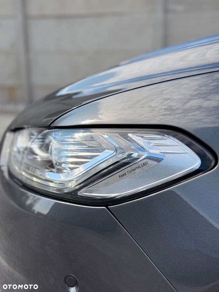 Ford Mondeo 2.0 TDCi Titanium PowerShift - 9