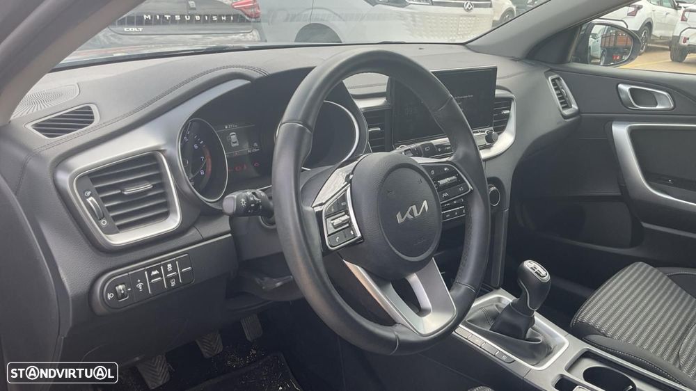 Kia XCeed 1.0 T-GDI Dynamic - 13