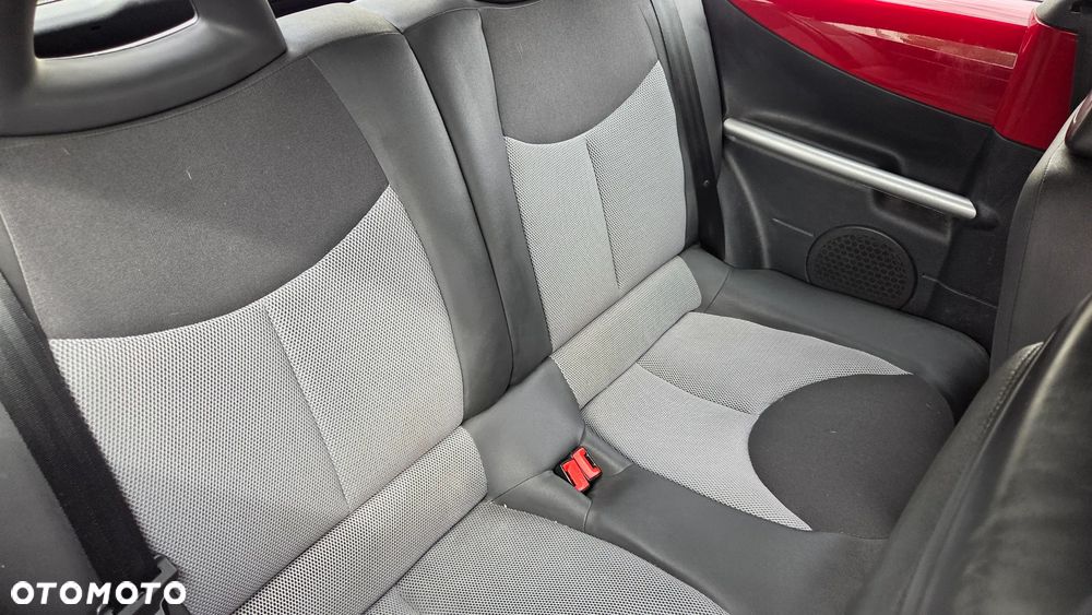 Citroën C3 Pluriel 1.4 - 15
