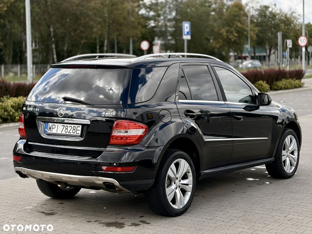 Mercedes-Benz ML - 2