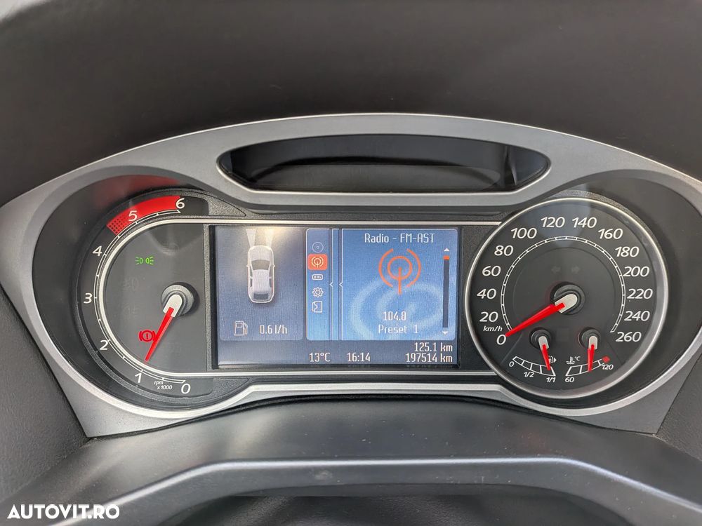 Ford Mondeo 1.8 TDCi Ambiente - 8