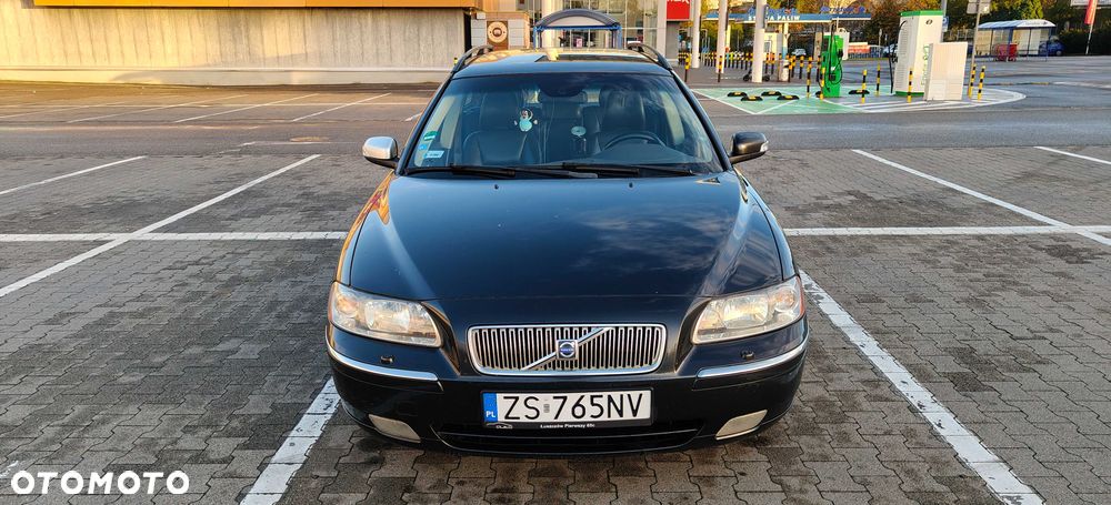 Volvo V70 - 1