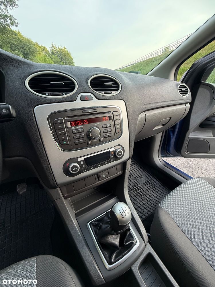 Ford Focus 1.8 TDCi Ambiente - 15