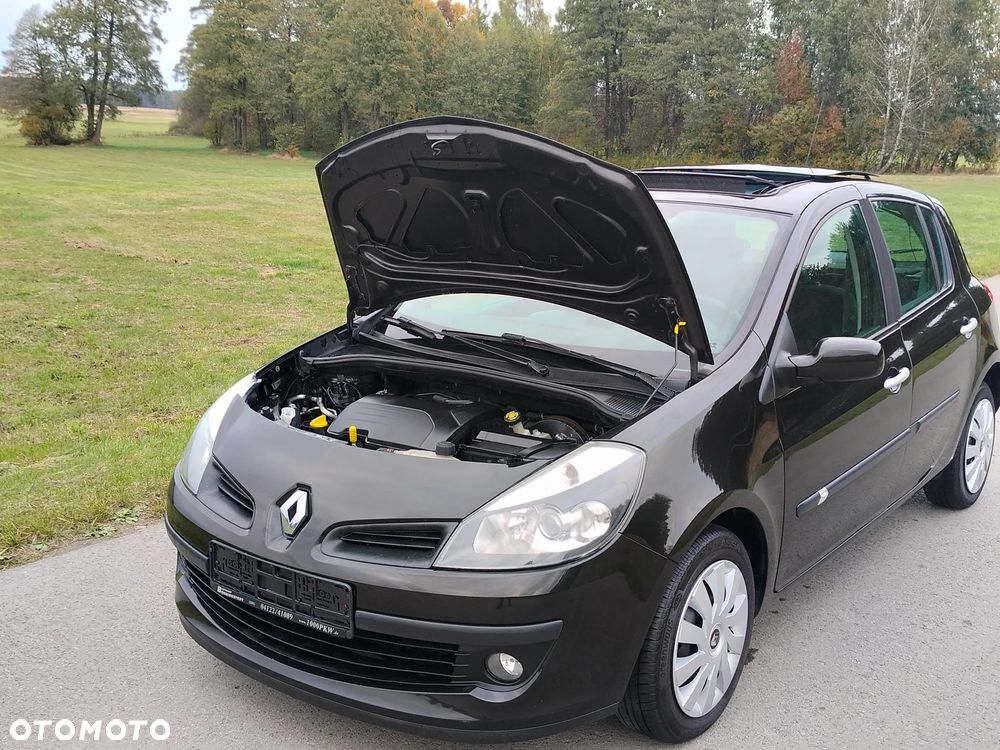 Renault Clio 1.2 16V Luxe Privilege - 33