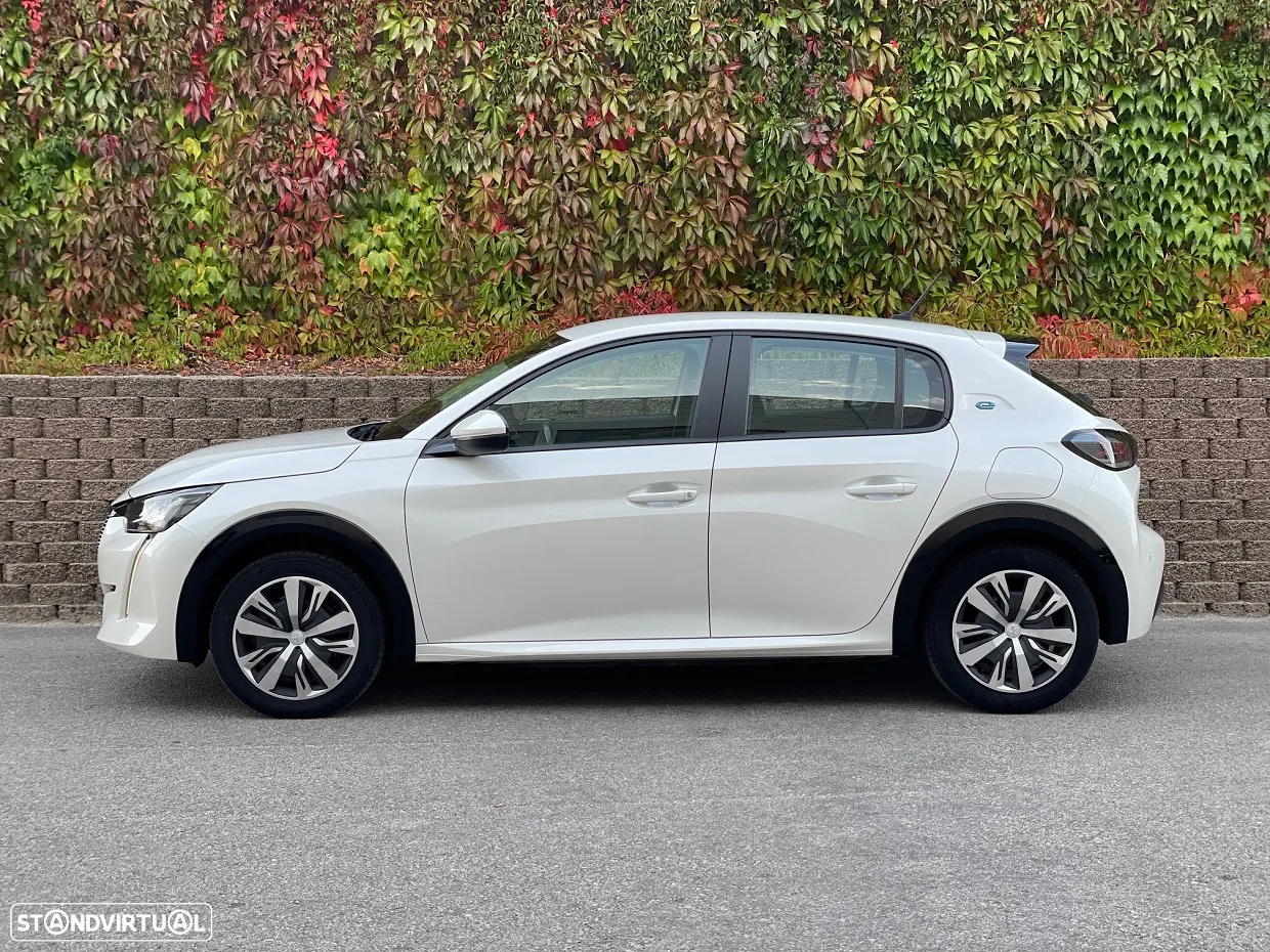 Peugeot e-208 50 kWh Active - 32