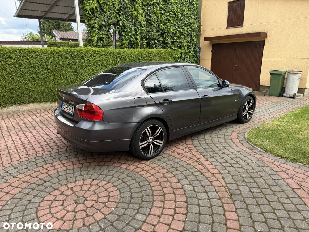 BMW Seria 3 320d - 3