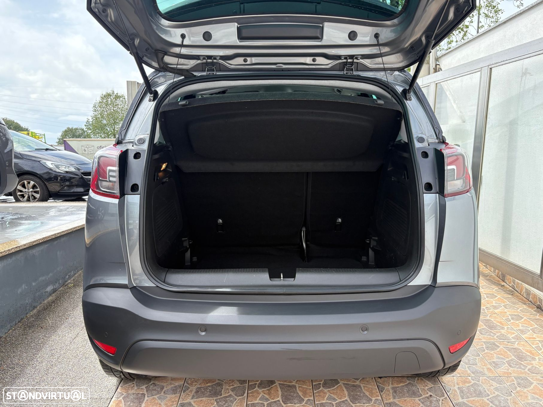 Opel Crossland X 1.2 Innovation - 4