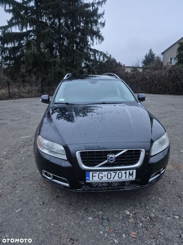 Volvo V70 - 1