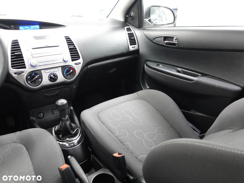 Hyundai i20 1.2 Classic - 35