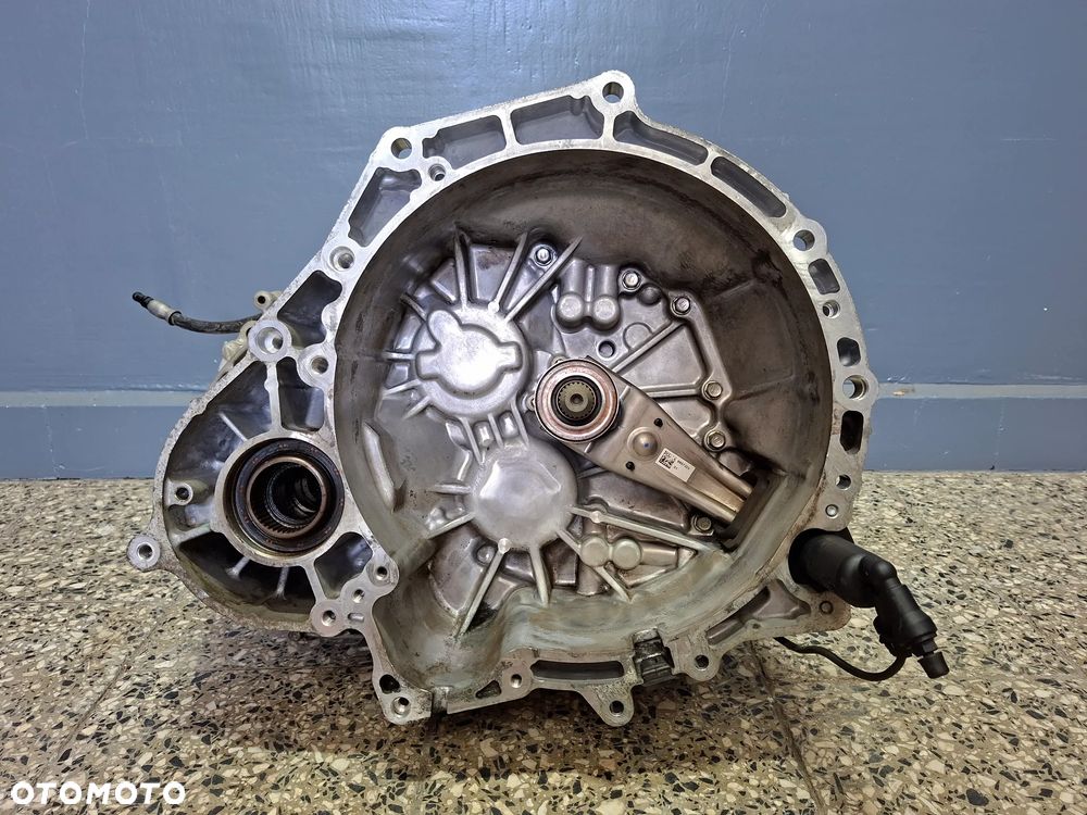 MINI F54 F60 ALL4 Skrzynia biegów manualna 8671142 - 3