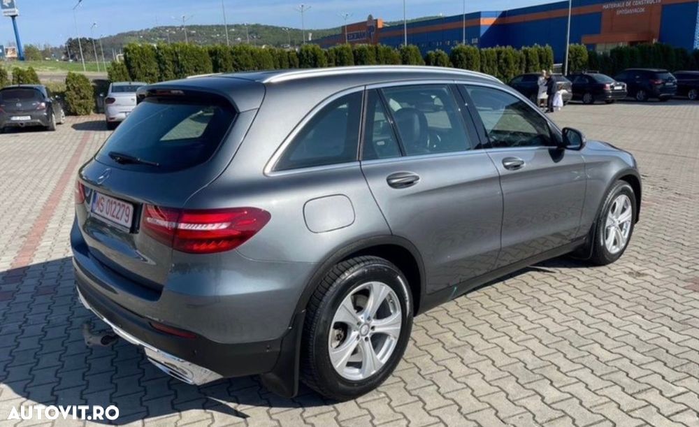 Mercedes-Benz GLC 220 d 4Matic 9G-TRONIC Edition 1 - 4