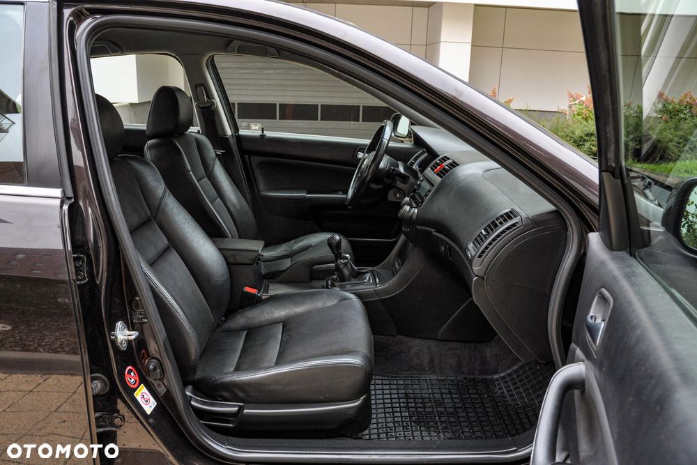 Honda Accord - 11