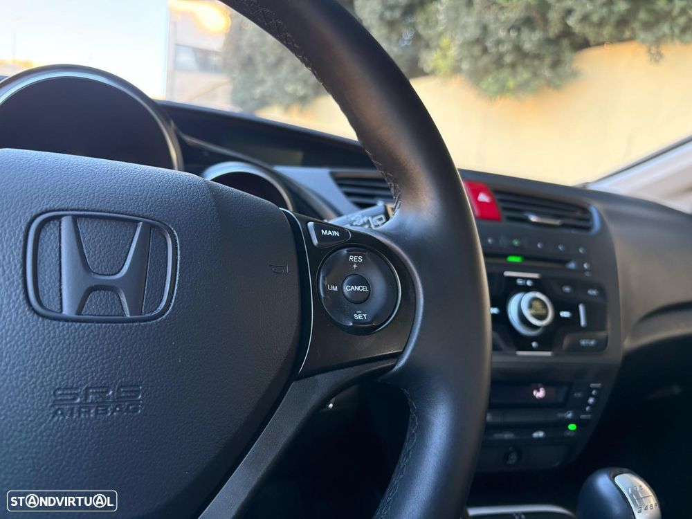 Honda Civic 1.4 i-VTEC Sport - 36
