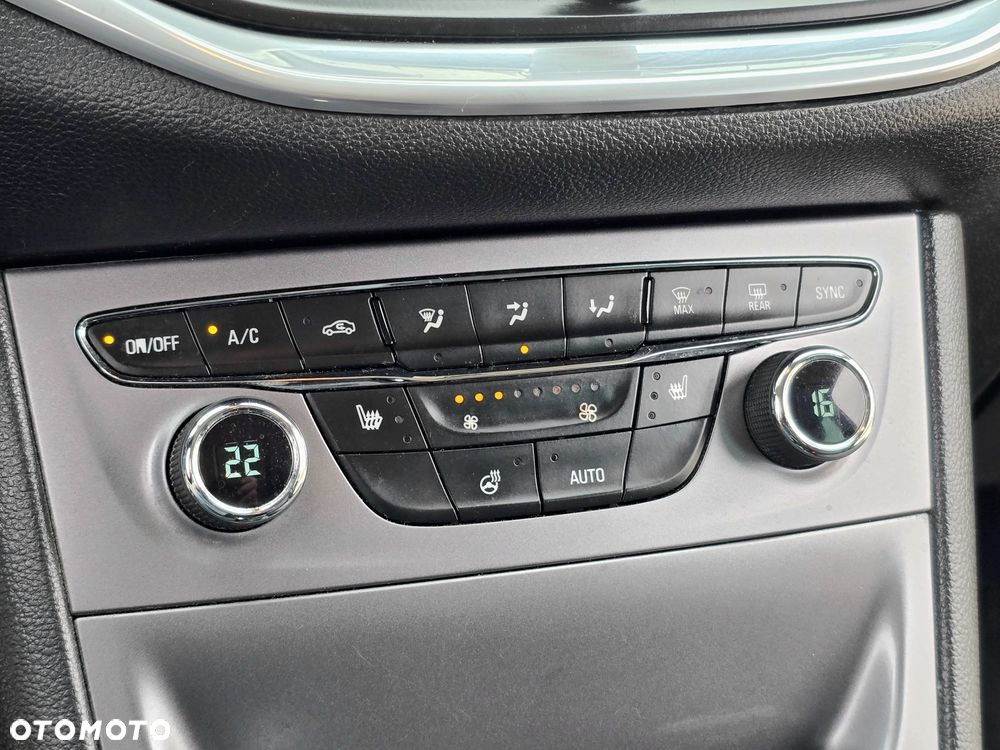 Opel Astra 1.6 D (CDTI) Edition - 8