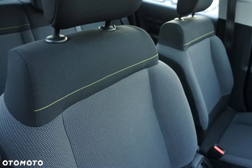 Citroën C3 1.2 PureTech Exclusive - 21