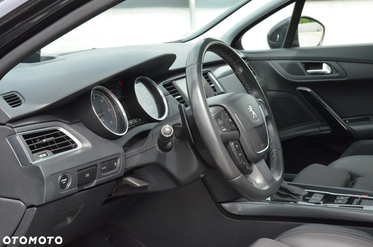 Peugeot 508 RXH BlueHDi 180 EAT6 Stop&Start - 21