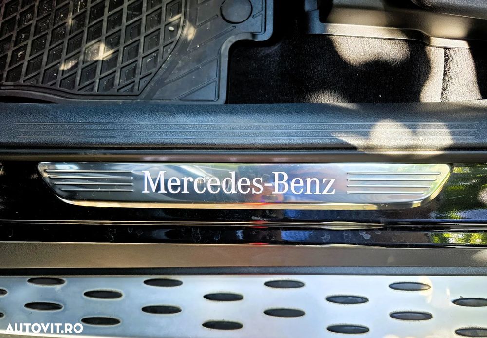 Mercedes-Benz GLC - 12