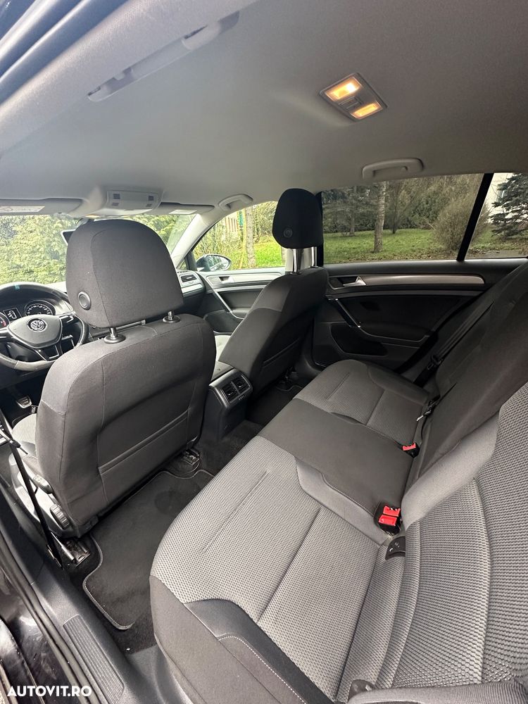 Volkswagen Golf 2.0 TDI DPF BMT Comfortline - 10