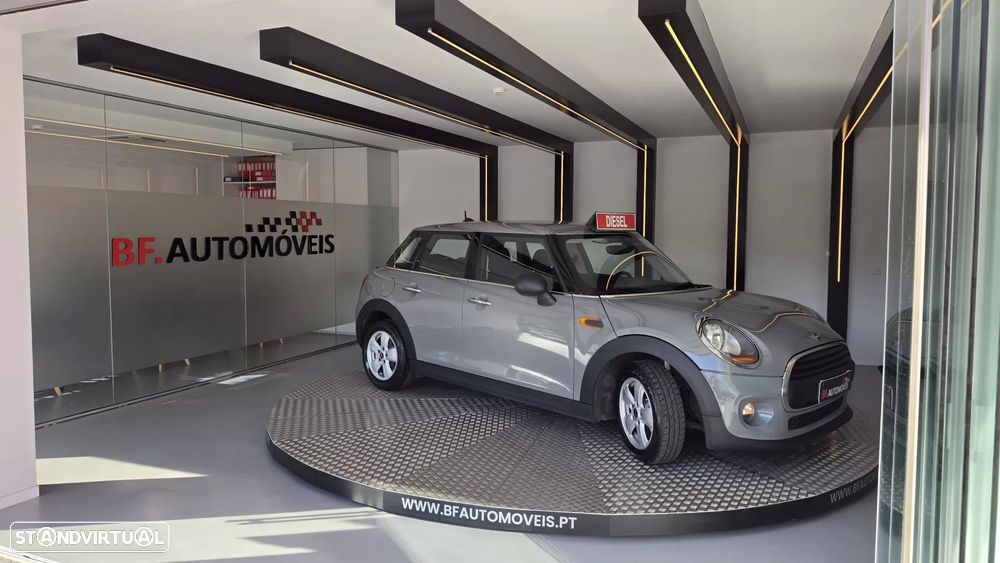 MINI 5 Portas - 6