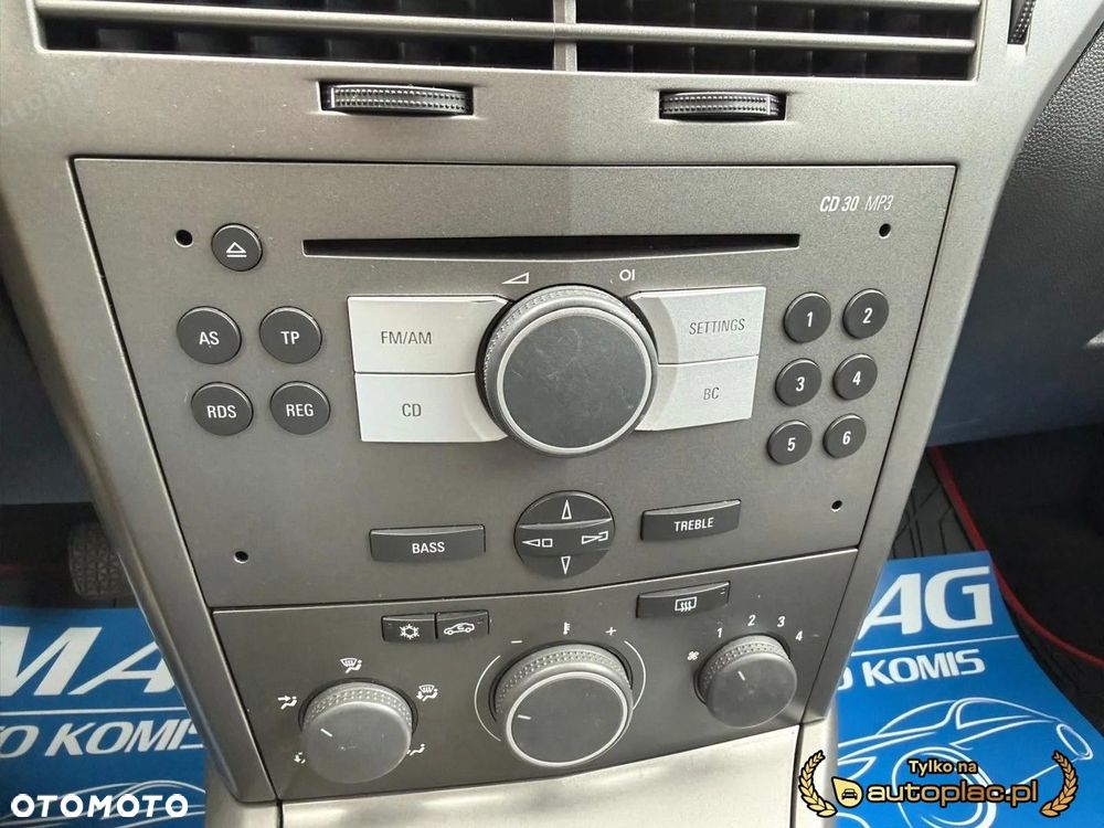 Opel Astra - 24