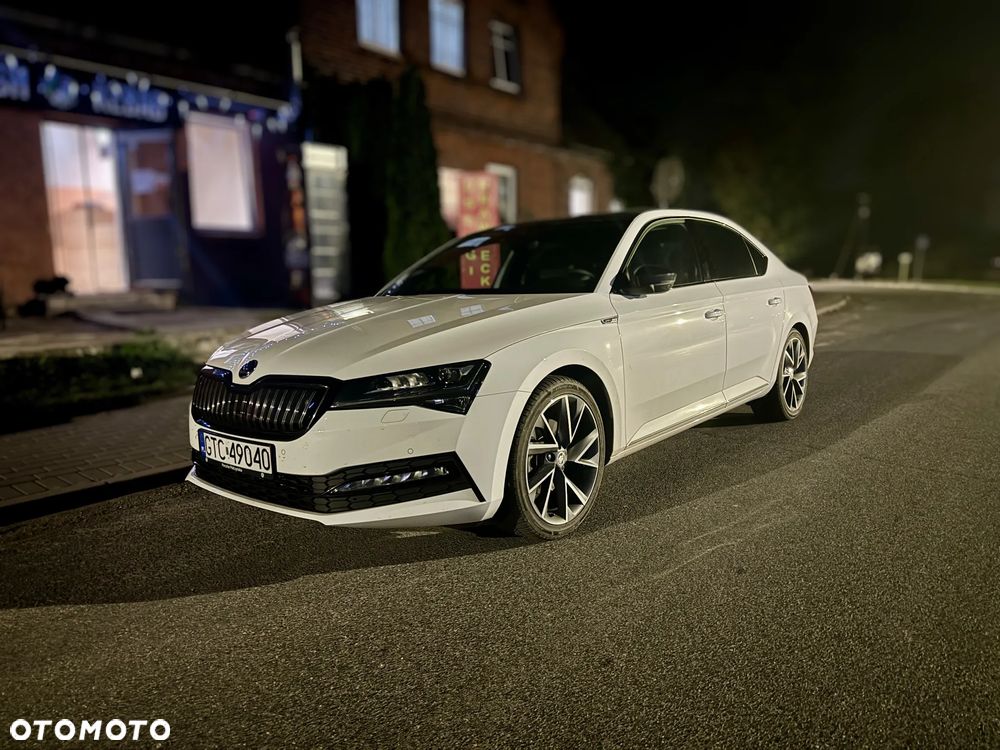 Skoda Superb 1.4 TSI Plug-In Hybrid Sportline DSG - 1
