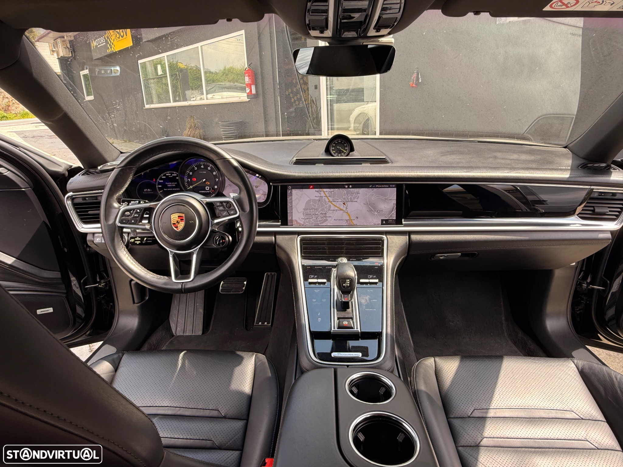 Porsche Panamera Sport Turismo 4 E-Hybrid 10 Years Edition - 49