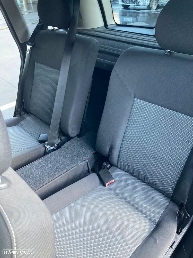 Opel Meriva - 8