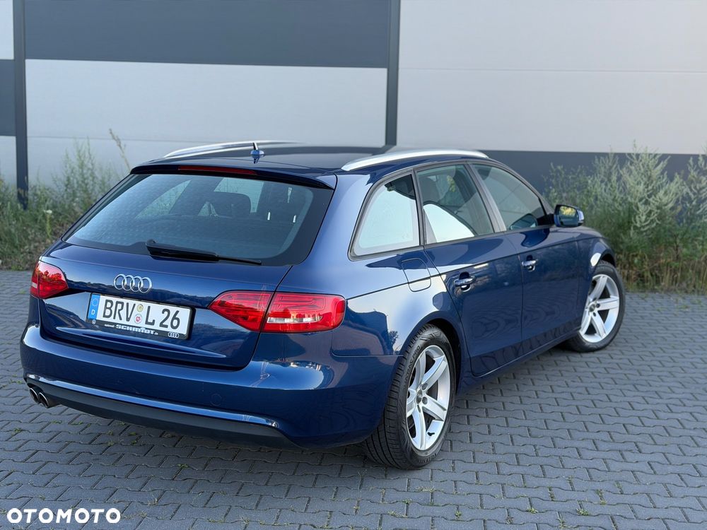 Audi A4 Avant 2.0 TDI DPF multitronic Ambiente - 6