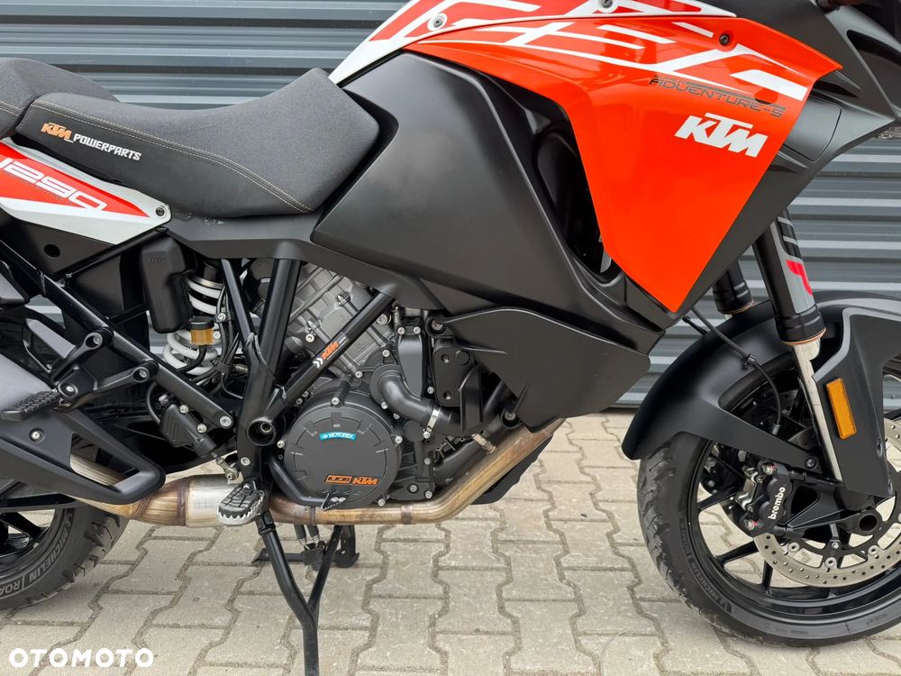 KTM Adventure - 17