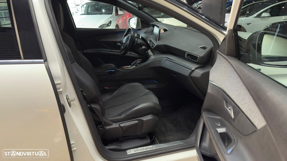Peugeot 3008 1.6 BlueHDi GT Line EAT6 - 36