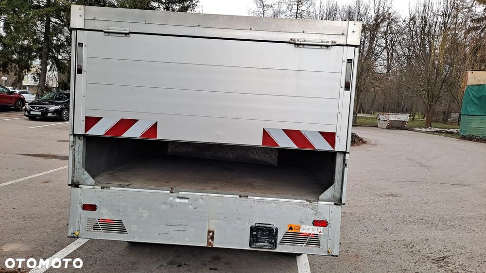 Ford Transit - 8