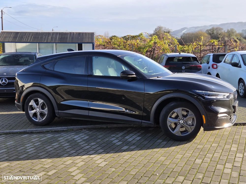 Ford Mustang Mach-E PREMIUM - 2