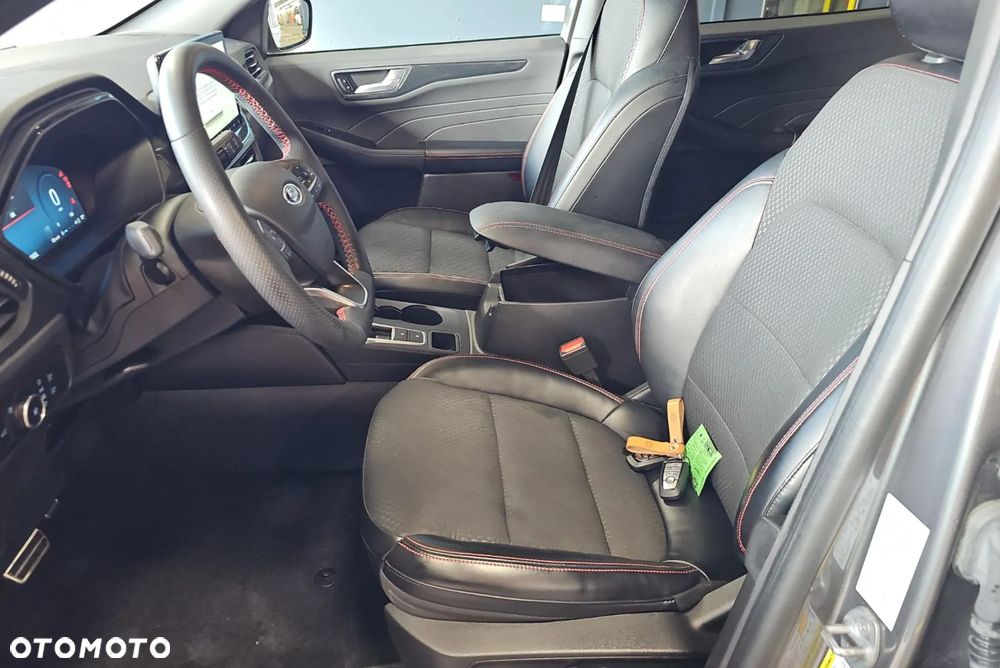 Ford Escape - 10