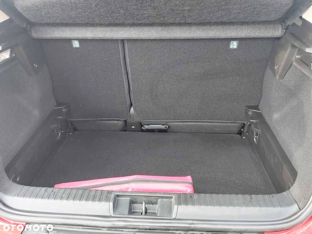 Renault Captur 1.0 TCe Zen - 30