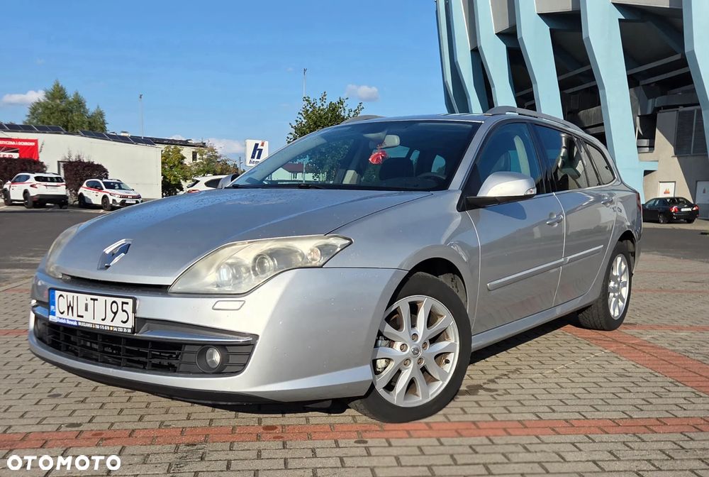 Renault Laguna - 1