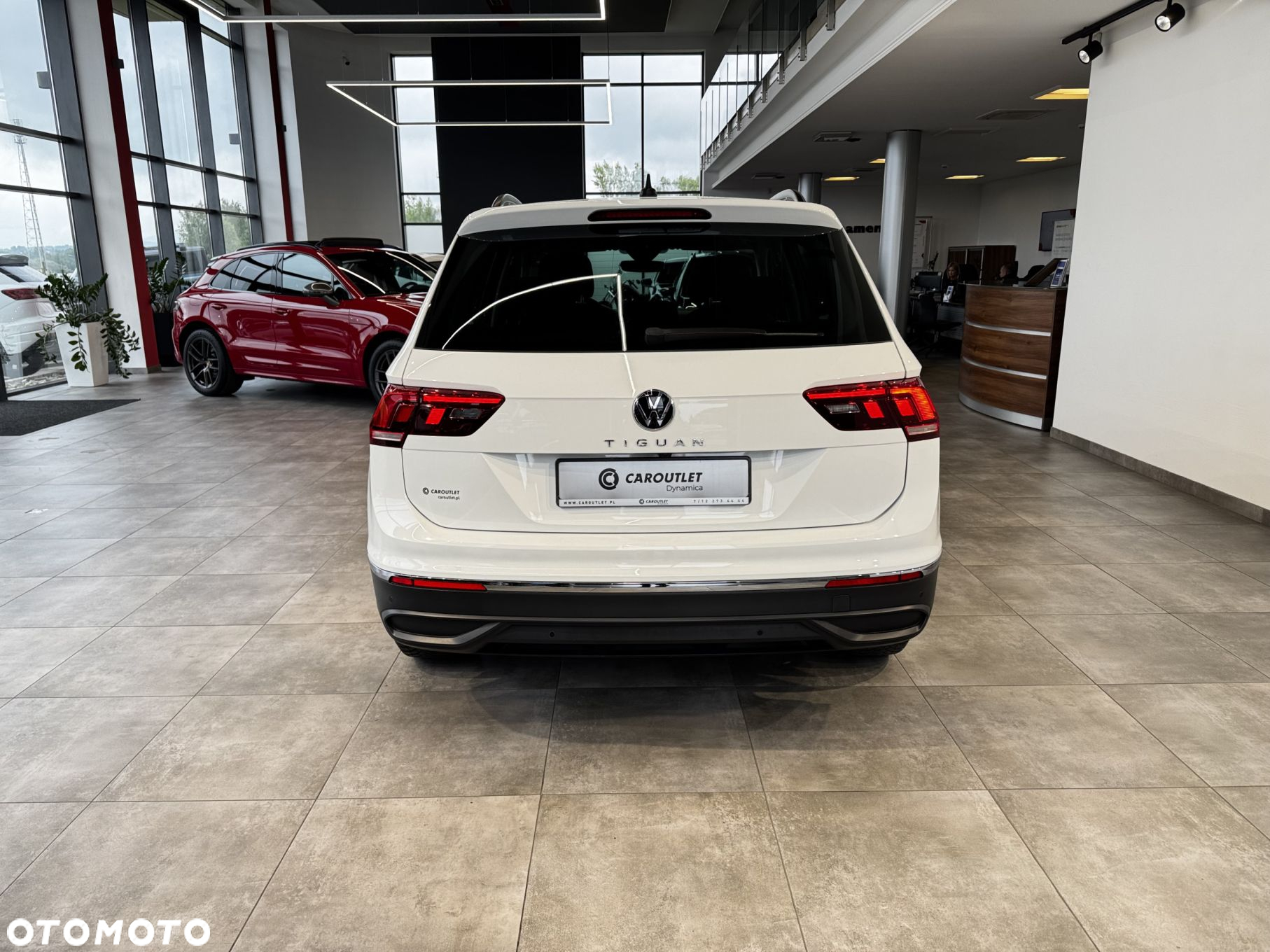 Volkswagen Tiguan - 8