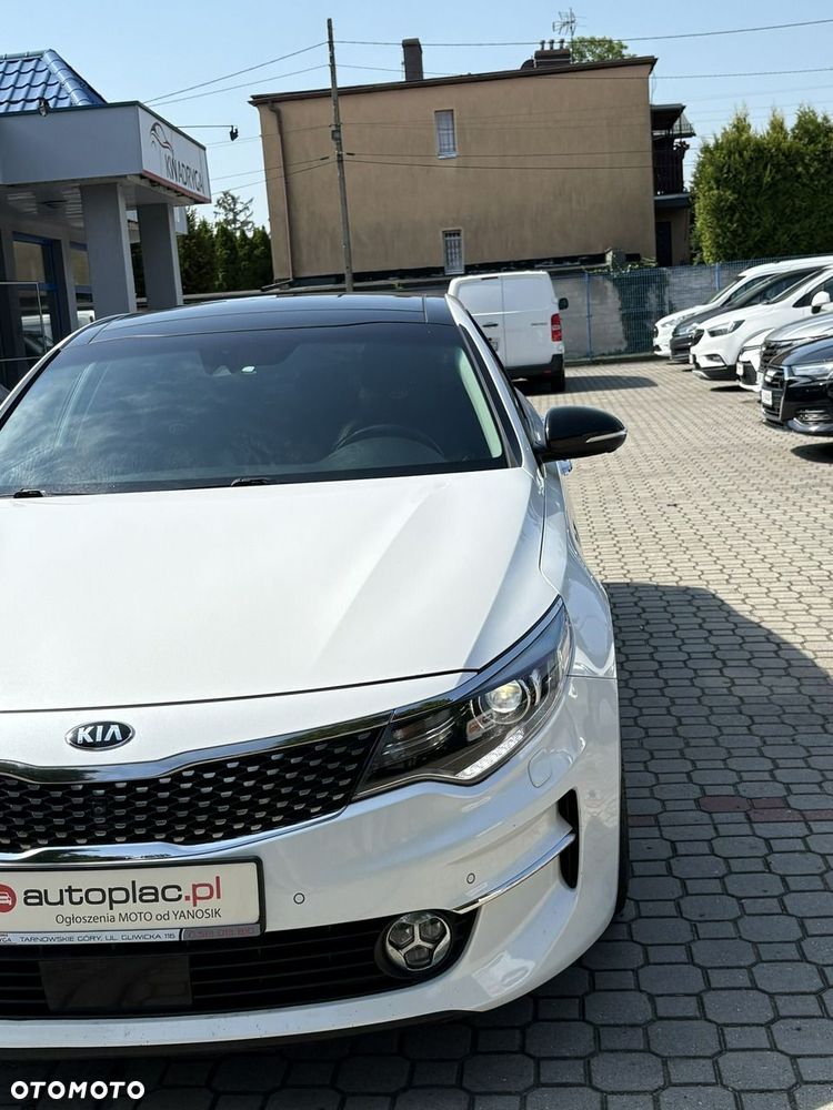 Kia Optima - 10