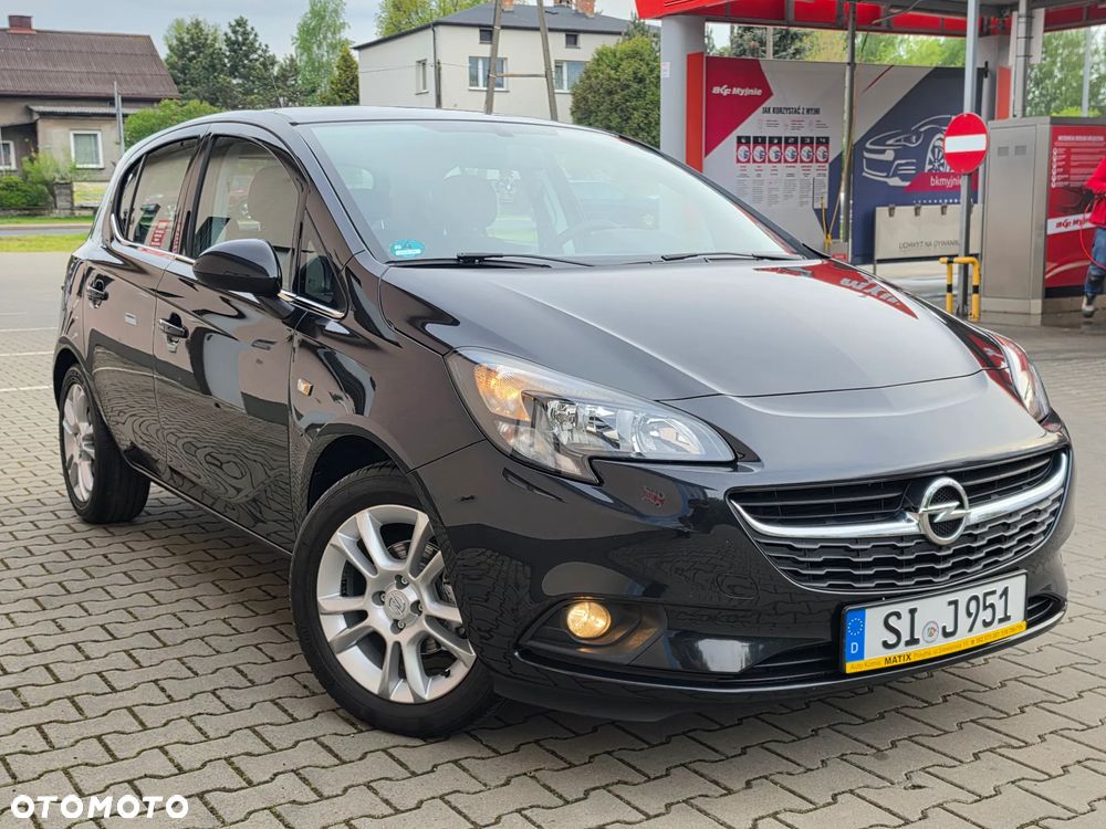 Opel Corsa 1.4 16V Cosmo - 2