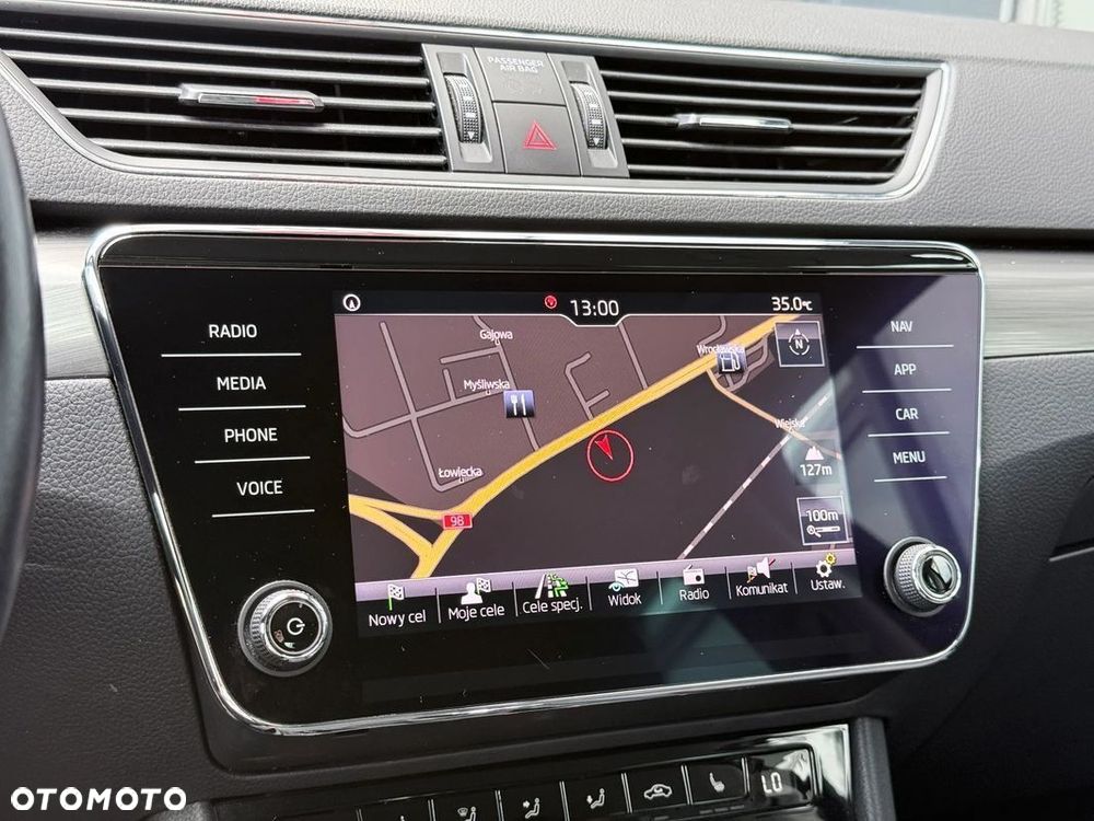 Skoda Superb 2.0 TDI SCR 4x4 Style DSG - 32