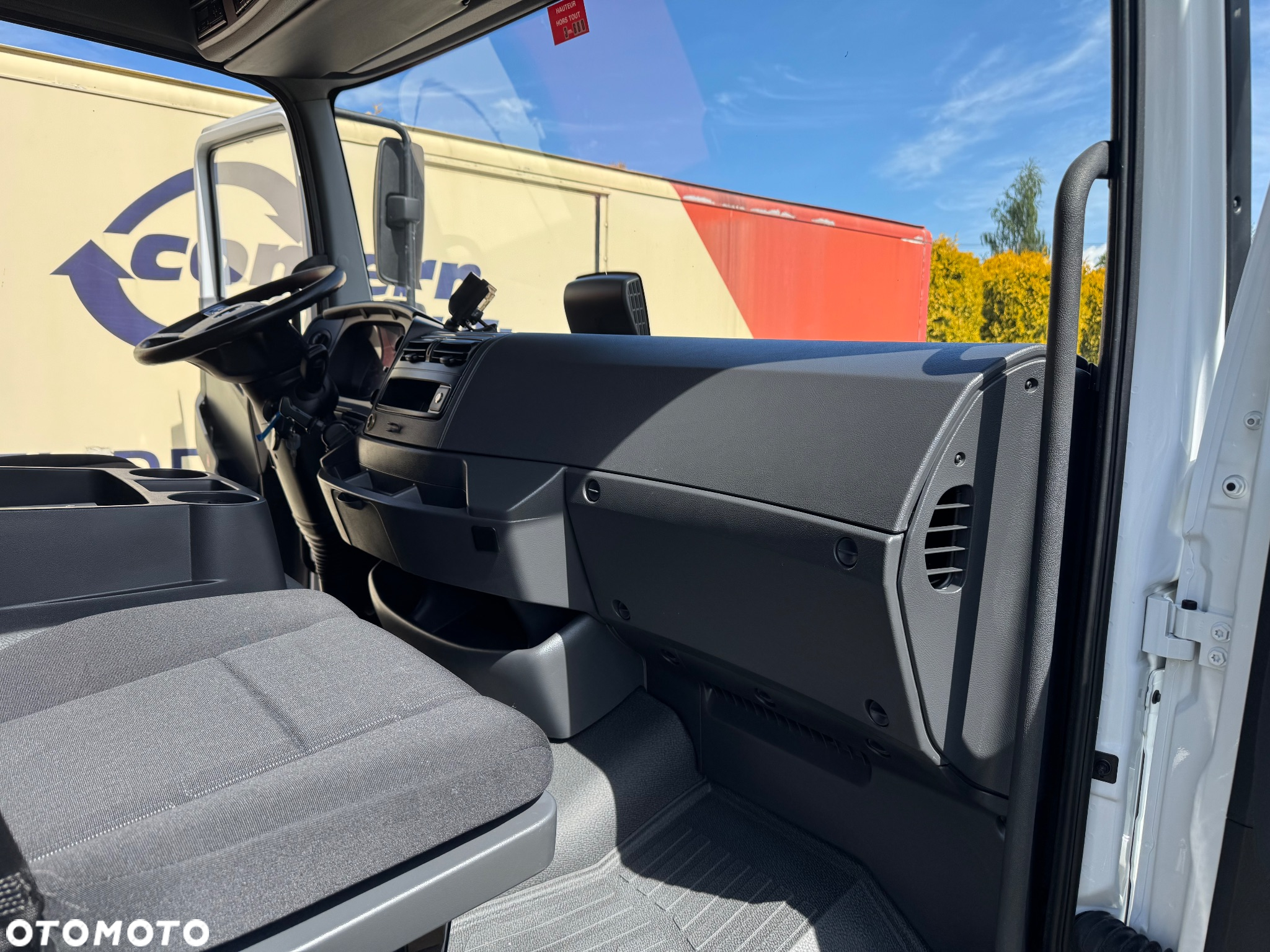 Mercedes-Benz ATEGO 1318 Kontener 7.50/ WINDA / Przebieg 170 tyś km - 30