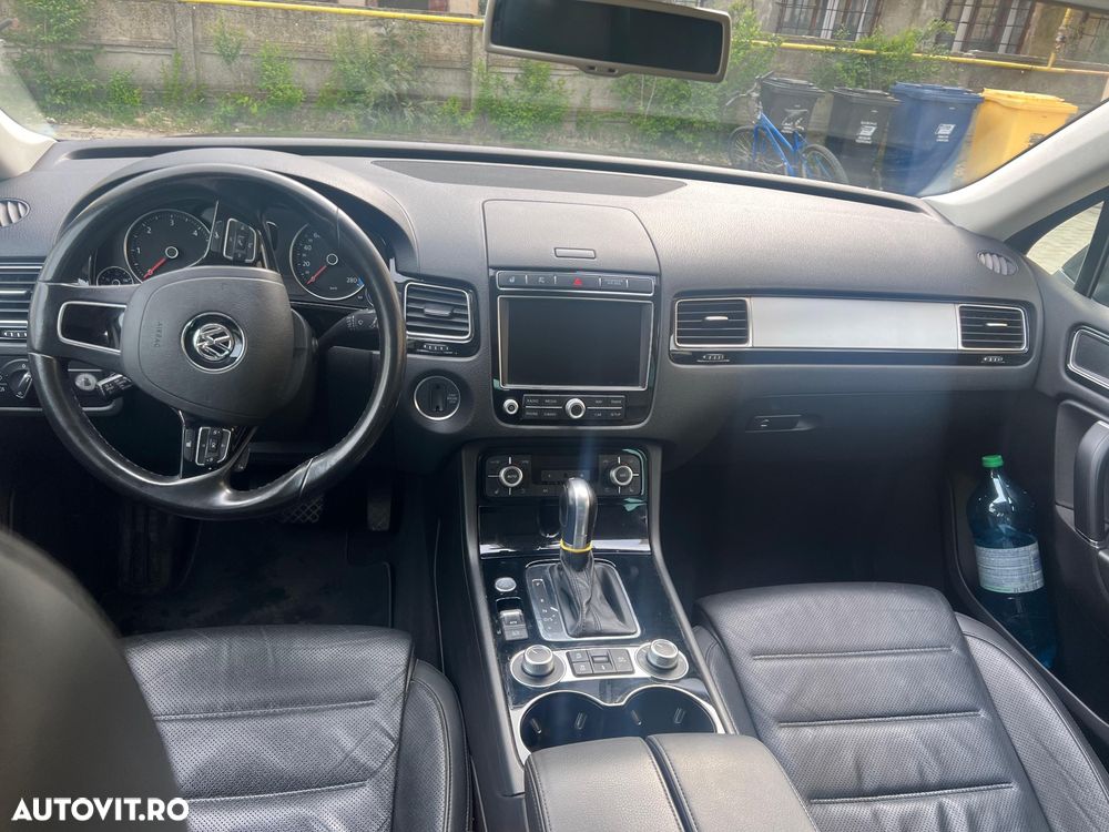 Volkswagen Touareg 3.0 V6 TDI BMT - 4