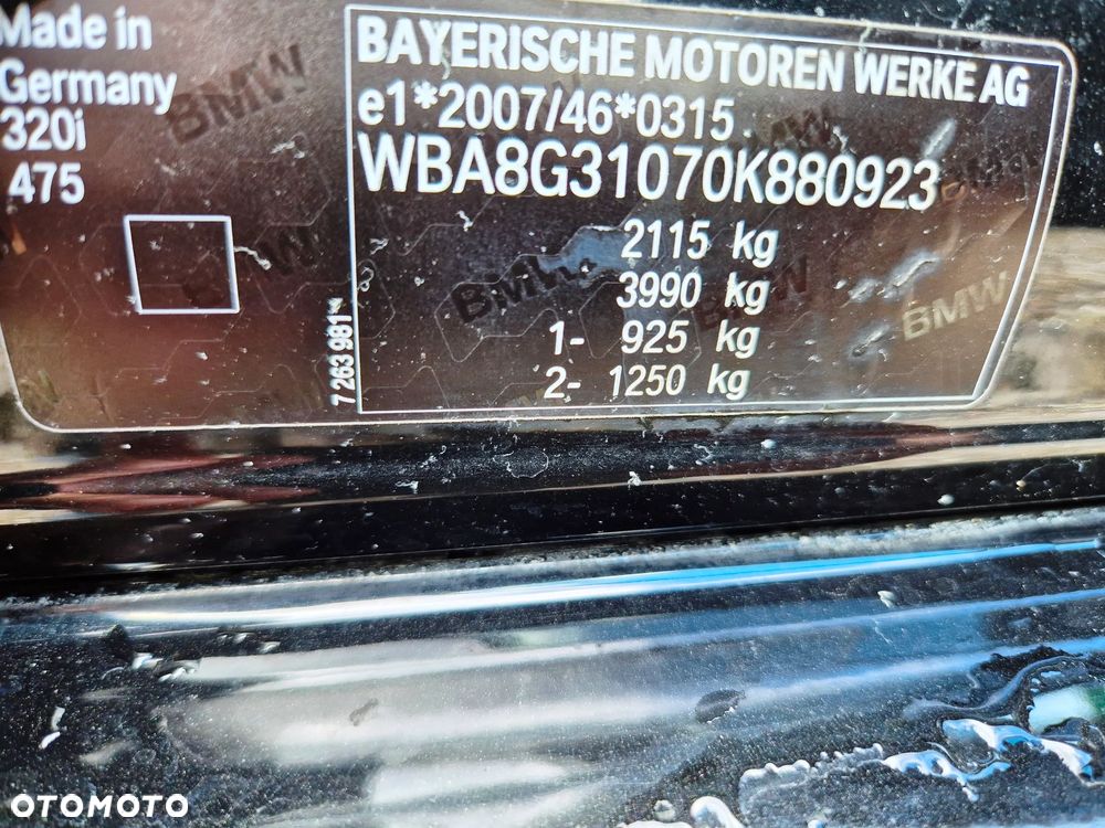 BMW Seria 3 320i Advantage sport - 24