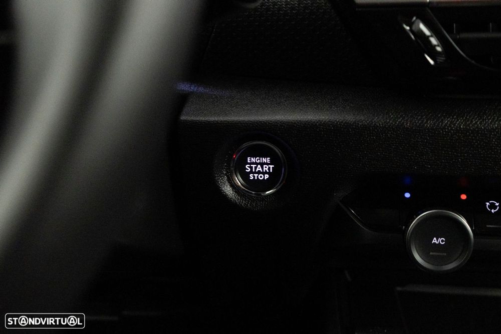 Citroën C4 1.2 PureTech Shine EAT8 - 23