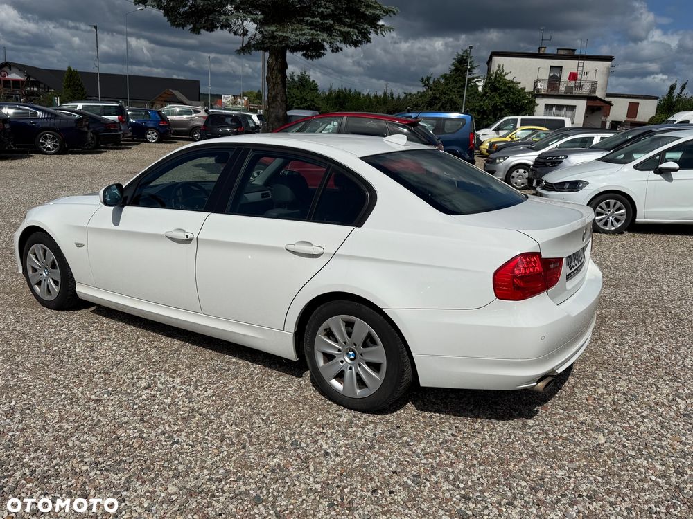 BMW Seria 3 318i Edition Lifestyle - 5
